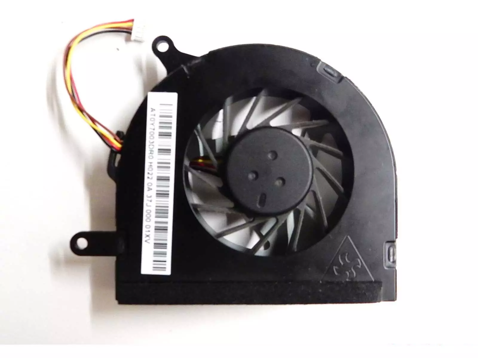 Вентилятор AT0Y7003DR0 для Lenovo G400 G405 G500 G505 G500A G490 G410 G510 V370 V370A V370G