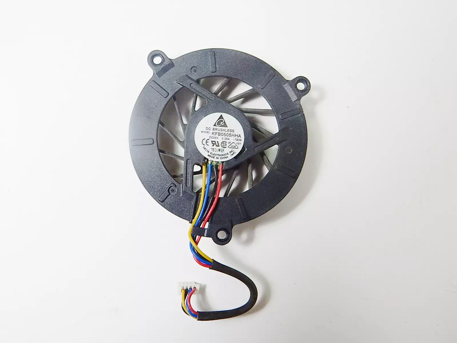 Вентилятор BRUSHLESS KFB0505HHA -7B56 Asus Z99L A8S