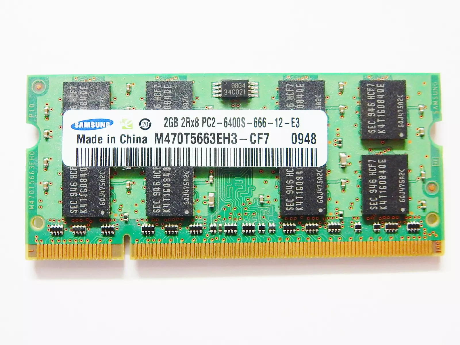 Samsung M470T5663EH3-CF7 2Gb 2Rx8 PC2-6400S-666-12-E3