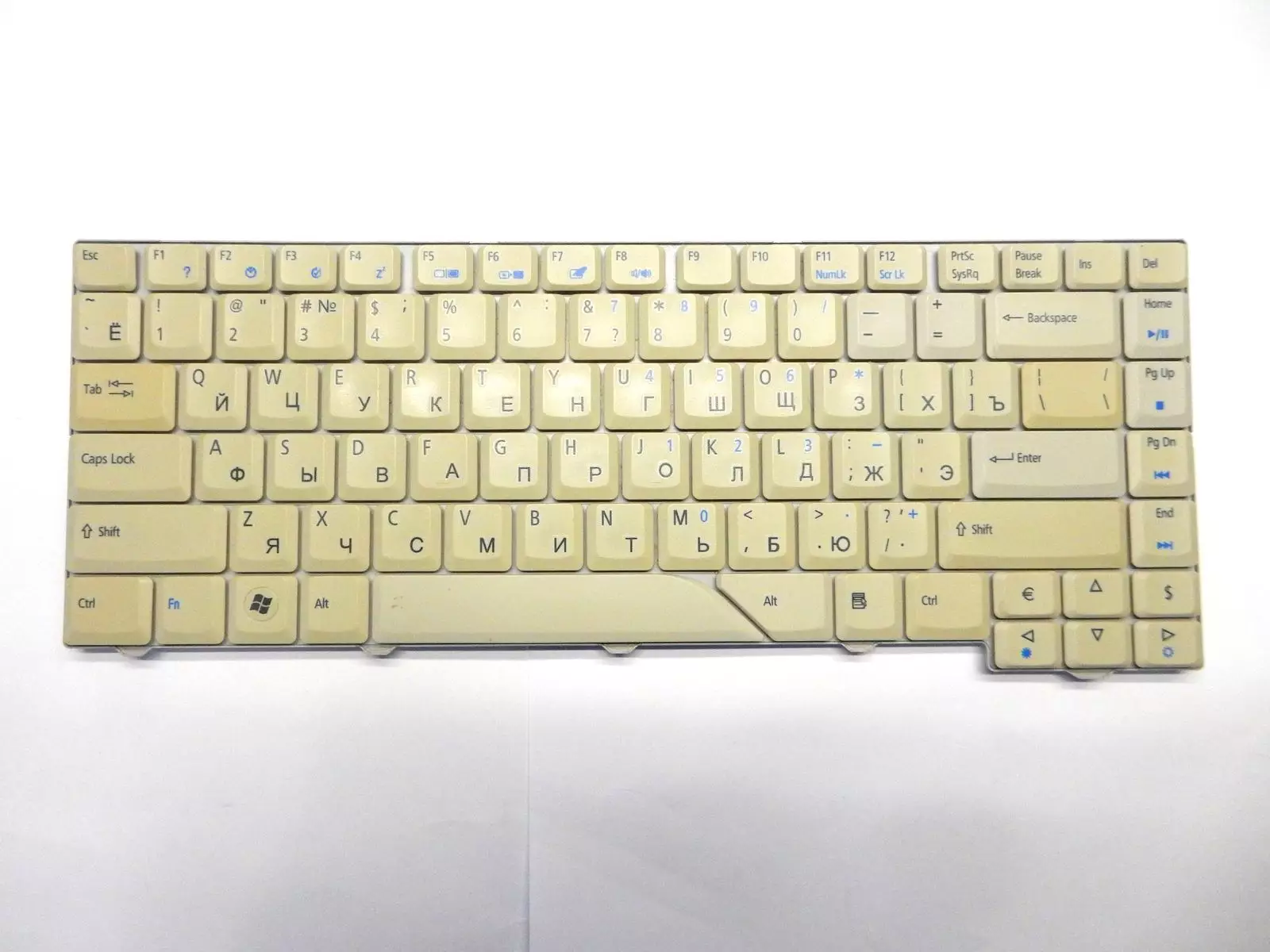 Клавиатура неисправная (на кнопки) AEZD1700010 9J.N5982.E0R Acer Aspire