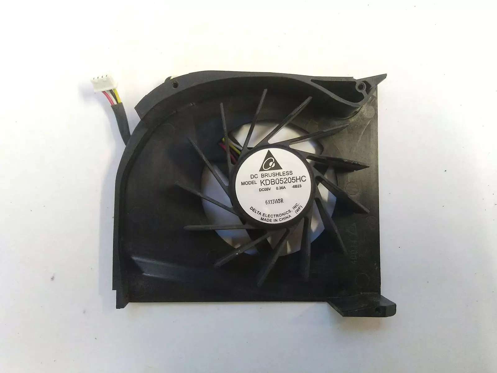 Вентилятор BRUSHLESS KDB05205HC -6B23 для HP dv6000