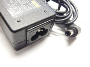Блок питания NEC ADP-40ED B 19V 2.1A 40W (круглый разъем 5.5x2.5 мм) для DEXP, Asus, Toshiba, DNS, MSI запчасти для ноутбука