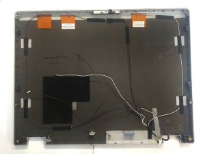 Верхняя крышка (матрицы) AM000563311C-A Toshiba Qosmio F10 запчасти для ноутбука